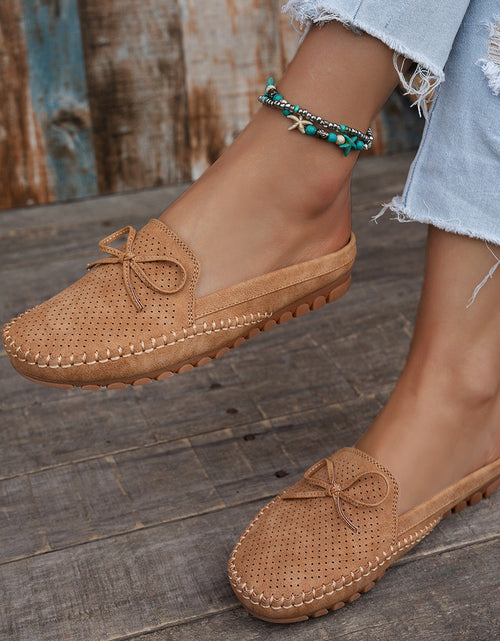 Load image into Gallery viewer, Women's Retro Slip-On Round-Toe Flat Loafers – PU Leather Stitched Everyday Shoes
