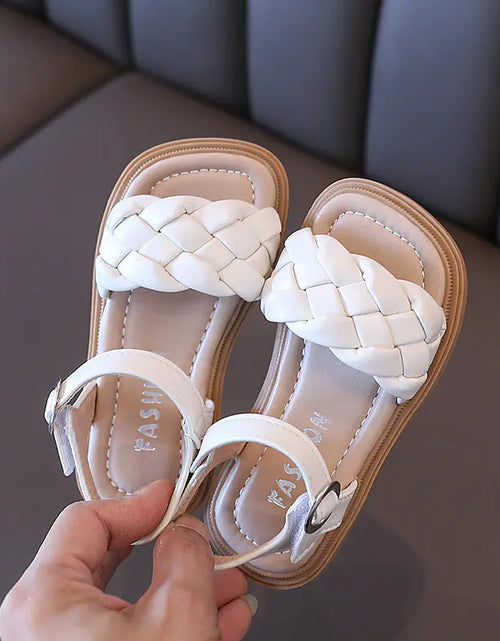 Load image into Gallery viewer, Summer New Girls' Fashion Woven Sandals
