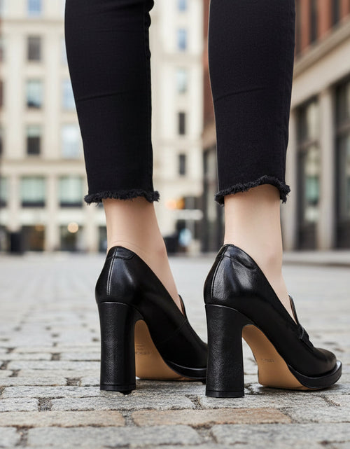 Load image into Gallery viewer, Women's Retro Chunky Heel Pointed Toe Pumps – Slip-On Office Heels
