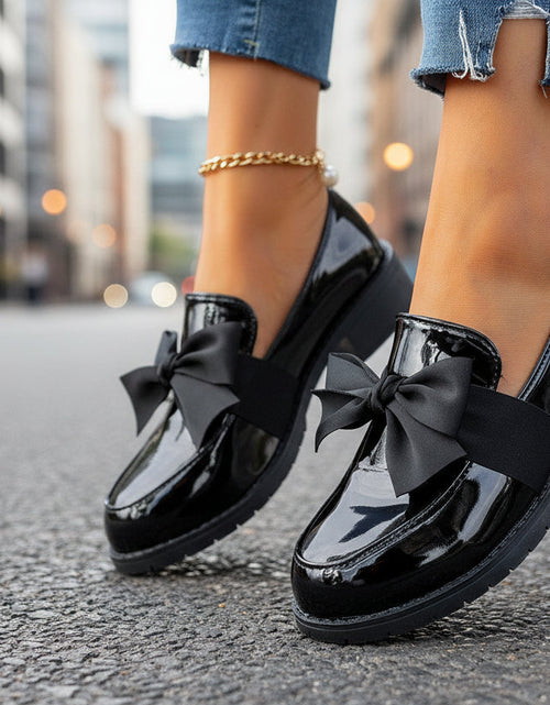 Load image into Gallery viewer, Women’s Plus Size Bow Knot Slip-On Loafers
