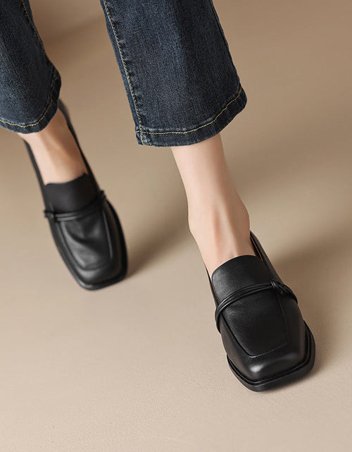 Load image into Gallery viewer, Women’s Retro Minimalist Mid-Heel Leather Shoes
