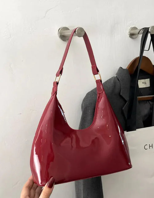 Load image into Gallery viewer, Chic Women's Casual Tote Bag
