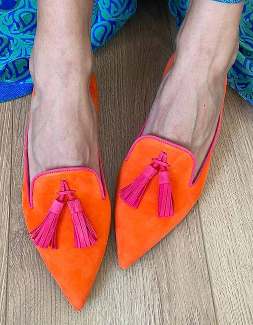 Load image into Gallery viewer, Women's Suede Pointed Toe Tassel Flats – Shallow Mouth Low Heel Casual Shoes
