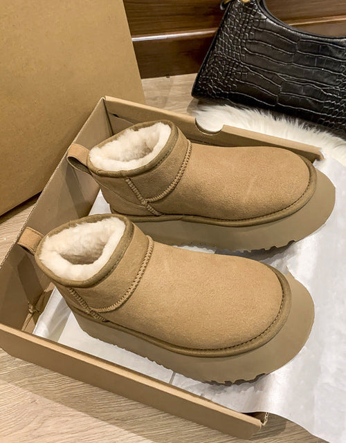 Load image into Gallery viewer, Women’s Thick Sole Snow Boots
