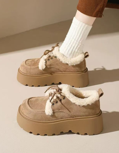 Load image into Gallery viewer, Women’s Fleece Lined Chunky Sole Winter Shoes

