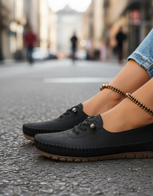 Load image into Gallery viewer, Comfortable And Soft All-matching Large Size Women's Shoes
