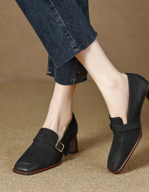 Load image into Gallery viewer, Women's Retro British Style Chunky Heel Leather Shoes – Round Toe Commuter
