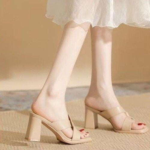 Load image into Gallery viewer, Open-Toe Chunky Heel Sandals – Bold &amp; Trendy Summer Staple
