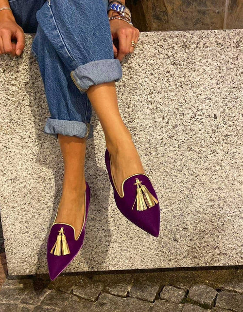 Load image into Gallery viewer, Women's Suede Pointed Toe Tassel Flats – Shallow Mouth Low Heel Casual Shoes
