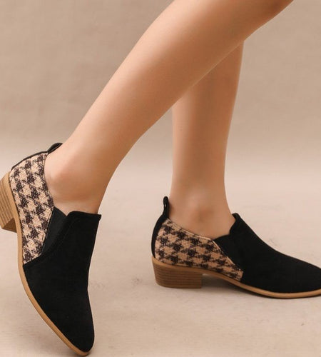 Women's Retro Color-Block Slip-On Heels – Round Toe Mid Heel Dress Shoes