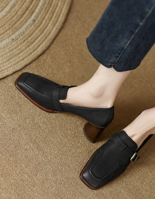 Load image into Gallery viewer, Women's Retro British Style Chunky Heel Leather Shoes – Round Toe Commuter
