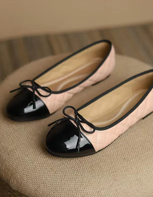 Load image into Gallery viewer, Women's Classic Egg-Roll Edge Slip-On Flats – Chanel-Inspired Round Toe Pumps
