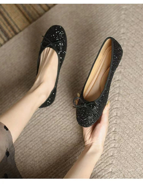 Load image into Gallery viewer, Women's Classic Egg-Roll Edge Slip-On Flats – Chanel-Inspired Round Toe Pumps
