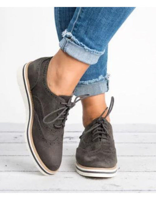 Load image into Gallery viewer, Women’s Retro British-Style Casual Shoes – Chic Everyday Sneakers
