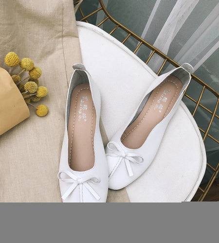 New Women's Flat Shoes - Winter Faux Leather Style