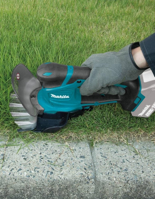 Load image into Gallery viewer, Makita XMU04Z 18V LXT Lithium-Ion Cordless Grass Shear
