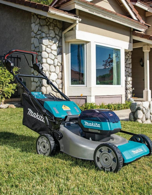 Load image into Gallery viewer, Makita GML01PL 40V max XGT® Brushless 21" Self-Propelled Commercial Lawn Mower Kit (8.0Ah)
