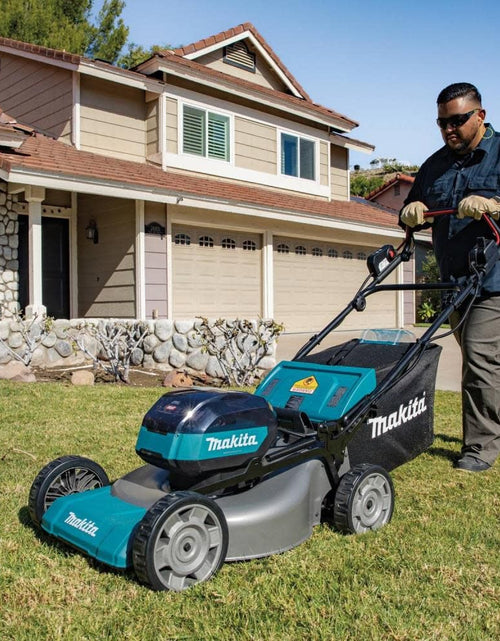 Load image into Gallery viewer, Makita GML01PL 40V max XGT® Brushless 21" Self-Propelled Commercial Lawn Mower Kit (8.0Ah)
