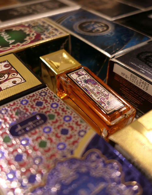 Load image into Gallery viewer, Maison d'Orient AL GHALI ZAYED Amber Oil Perfume Roll-On 20mL Alcohol-Free
