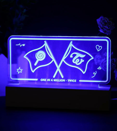 [Like New] Yanmzmin LED Night Light 7 Colors Adjustable Nightlight Lamp
