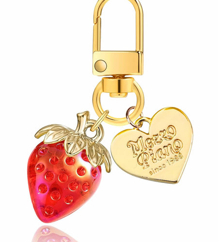LAEKOU Cute Strawberry Keychain Accessories for Women, Y2K Key Chain