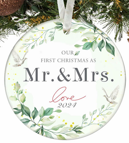 XKDOUS 2024 1st Christmas Mr & Mrs Ceramic Ornament Wedding Gift