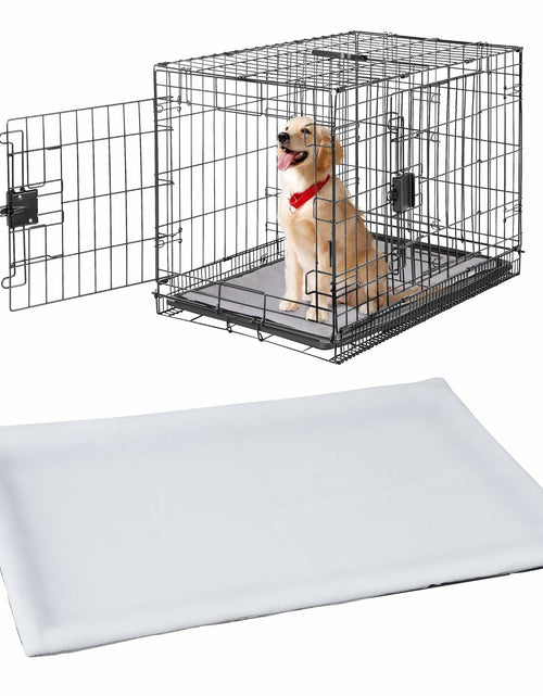 Load image into Gallery viewer, YeeBeny Dog Crate Pan Cover Reversible Quilted Fleece 29.92x18.89in
