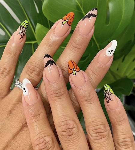 24 Pcs Halloween Acrylic Press On Nails Medium Almond Ghost Pumpkin Bat Design