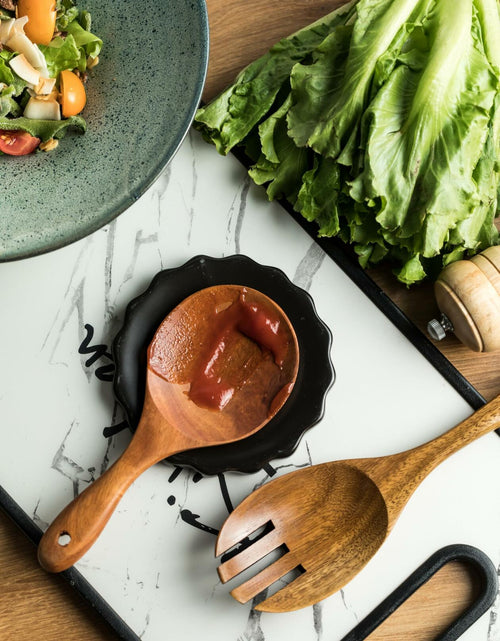 Load image into Gallery viewer, Black 5 Inch Cracker-Shaped Spoon Rest Heat-Resistant Kitchen Accessory
