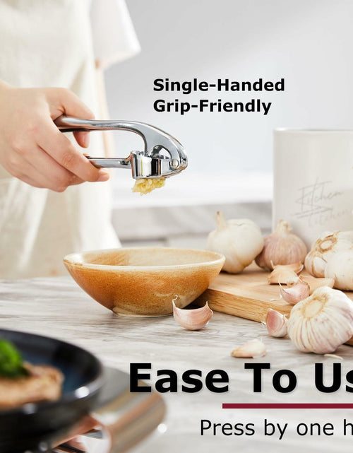 Load image into Gallery viewer, Kitessensu Garlic Press Set with Silicone Peeler &amp; Brush, Gloss Silver
