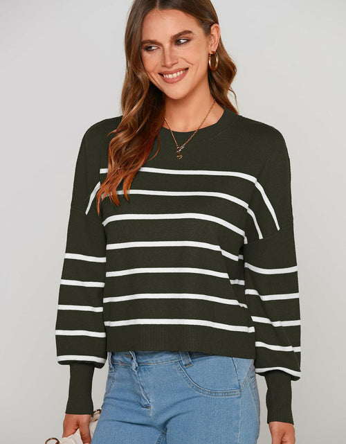 Load image into Gallery viewer, PRETTYGARDEN Women's White Fall Cropped Striped Sweater Oversized Size L
