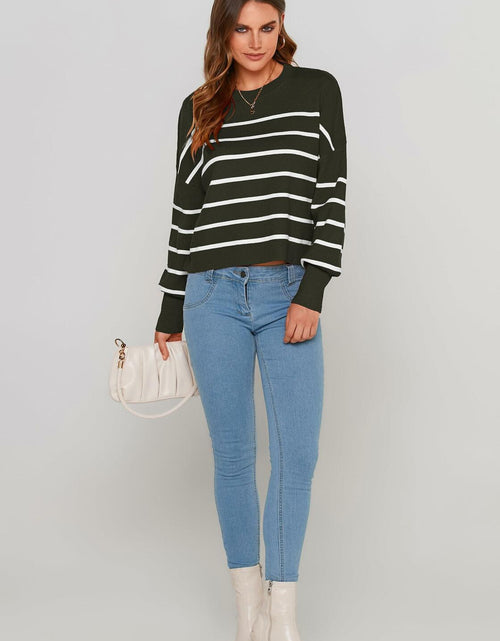 Load image into Gallery viewer, PRETTYGARDEN Women's White Fall Cropped Striped Sweater Oversized Size L
