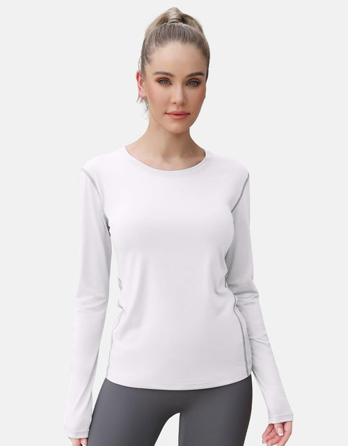 Load image into Gallery viewer, WANAYOU Women's Compression Shirt Long Sleeve Dry Fit White 2 Pack Size L
