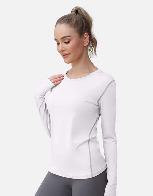 Load image into Gallery viewer, WANAYOU Women's Compression Shirt Long Sleeve Dry Fit White 2 Pack Size L
