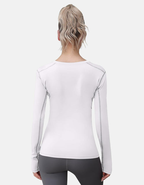 Load image into Gallery viewer, WANAYOU Women's Compression Shirt Long Sleeve Dry Fit White 2 Pack Size L
