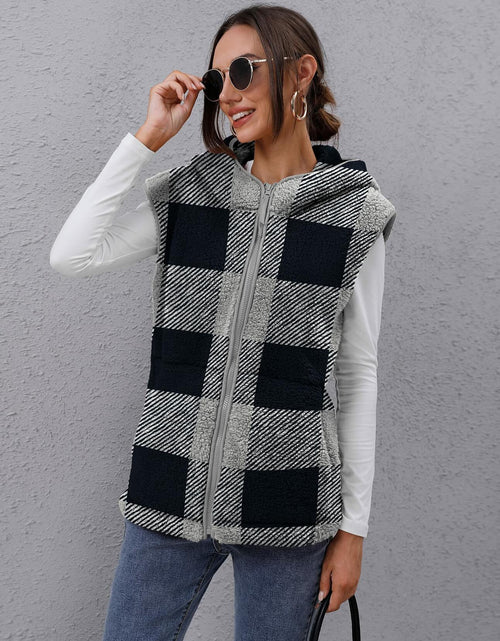 Load image into Gallery viewer, TFSDOD Womens Fuzzy Sherpa Fleece Vest Cozy Sleeveless Sweater Size M
