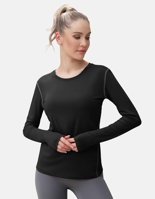 Load image into Gallery viewer, WANAYOU Women's Compression Dry Fit Long Sleeve Shirt 3 Pack Black Size S
