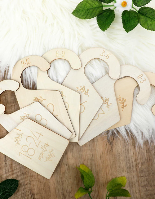 Load image into Gallery viewer, Qianyu Baby Closet Dividers Wooden Double-Sided Organizer Set of 7
