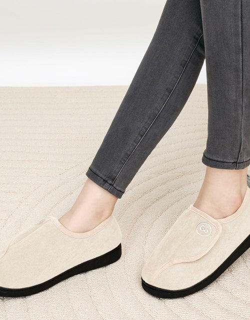 Load image into Gallery viewer, HARENCE Women's Slippers Memory Foam Adjustable Fur Lined Size 38/39
