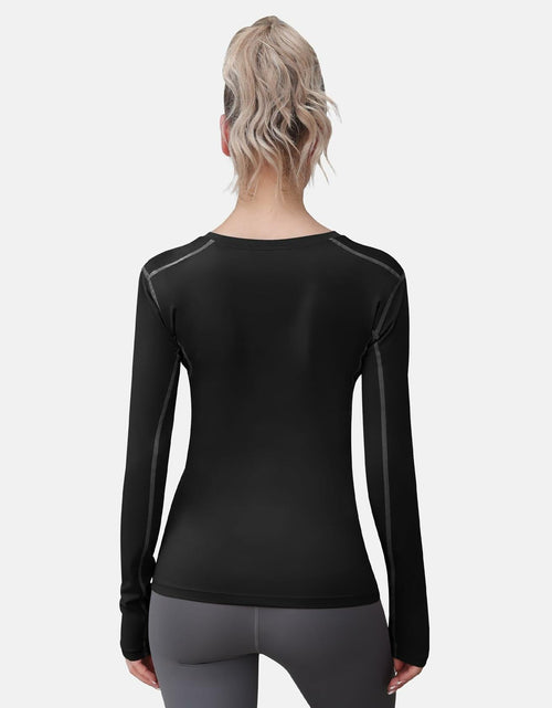 Load image into Gallery viewer, WANAYOU Women's Compression Dry Fit Long Sleeve Shirt 2 Pack Black Size M

