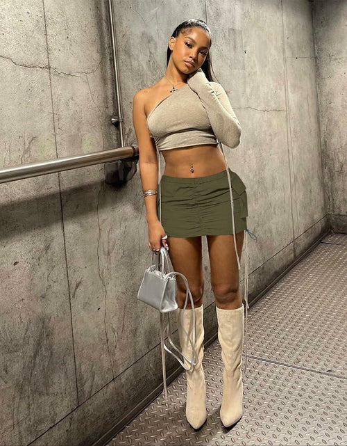 Load image into Gallery viewer, Womens Y2K Cargo Mini Skirt Elastic Waist Ruched Side Pockets Size S
