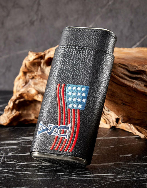 Load image into Gallery viewer, WANTHER Leather Cigar Case Travel Humidor Kit Cedar-Lined Accessories
