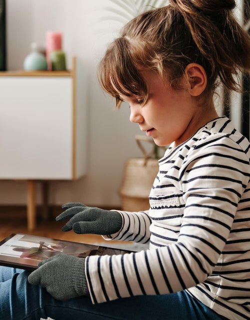 Load image into Gallery viewer, Evridwear Kids Winter Touchscreen Gloves Knitted Warm Mittens 3 Pairs Size 3T-5T
