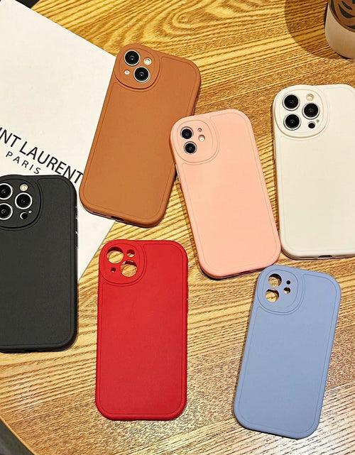 Load image into Gallery viewer, Callyue iPhone 16 Pro Max TPU Case Circular Edges Camera Protection Black
