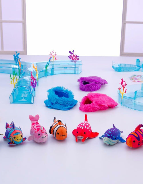 Load image into Gallery viewer, Zhu Zhu Fish Flip Orca Motorized Aquarium Pet Toy 0.33lb
