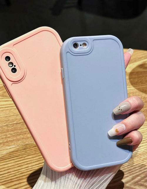 Load image into Gallery viewer, Callyue iPhone 16 6.1 TPU Case Circular Edges Camera Protection Black
