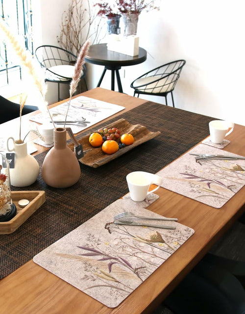 Load image into Gallery viewer, Casaido Table Placemats Set of 6 Heat Resistant Non Slip Green 17x12
