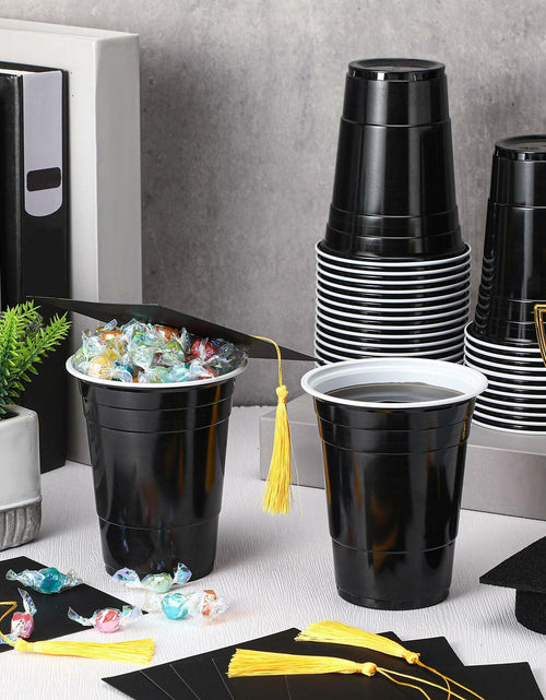 Load image into Gallery viewer, Jingmore Graduation Gift Box 30 Set 16oz Black Plastic Cups Graduation Cap
