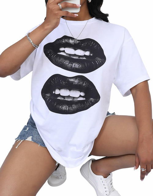 Load image into Gallery viewer, LovelyWholesale Womens Oversized Graphic Tee Short Sleeve White Size M
