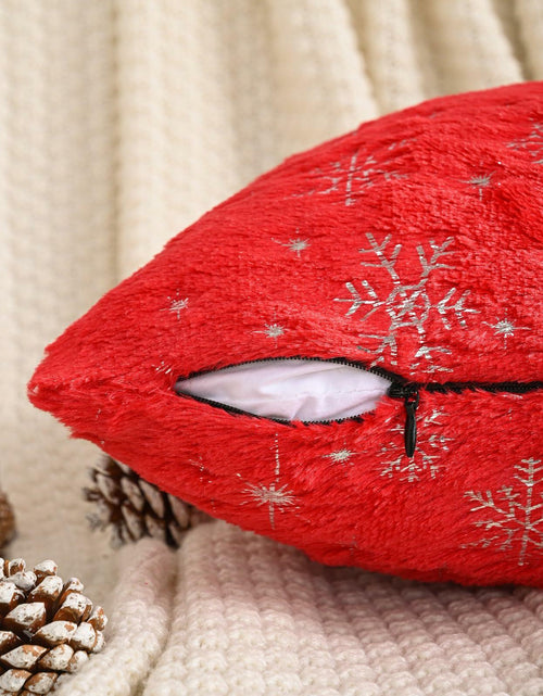 Load image into Gallery viewer, FUTEI Christmas Snowflakes Red Throw Pillow Covers Set of 2 18x18
